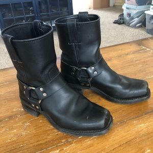 Frye Harness Boot 8R Men size 8 / women 10